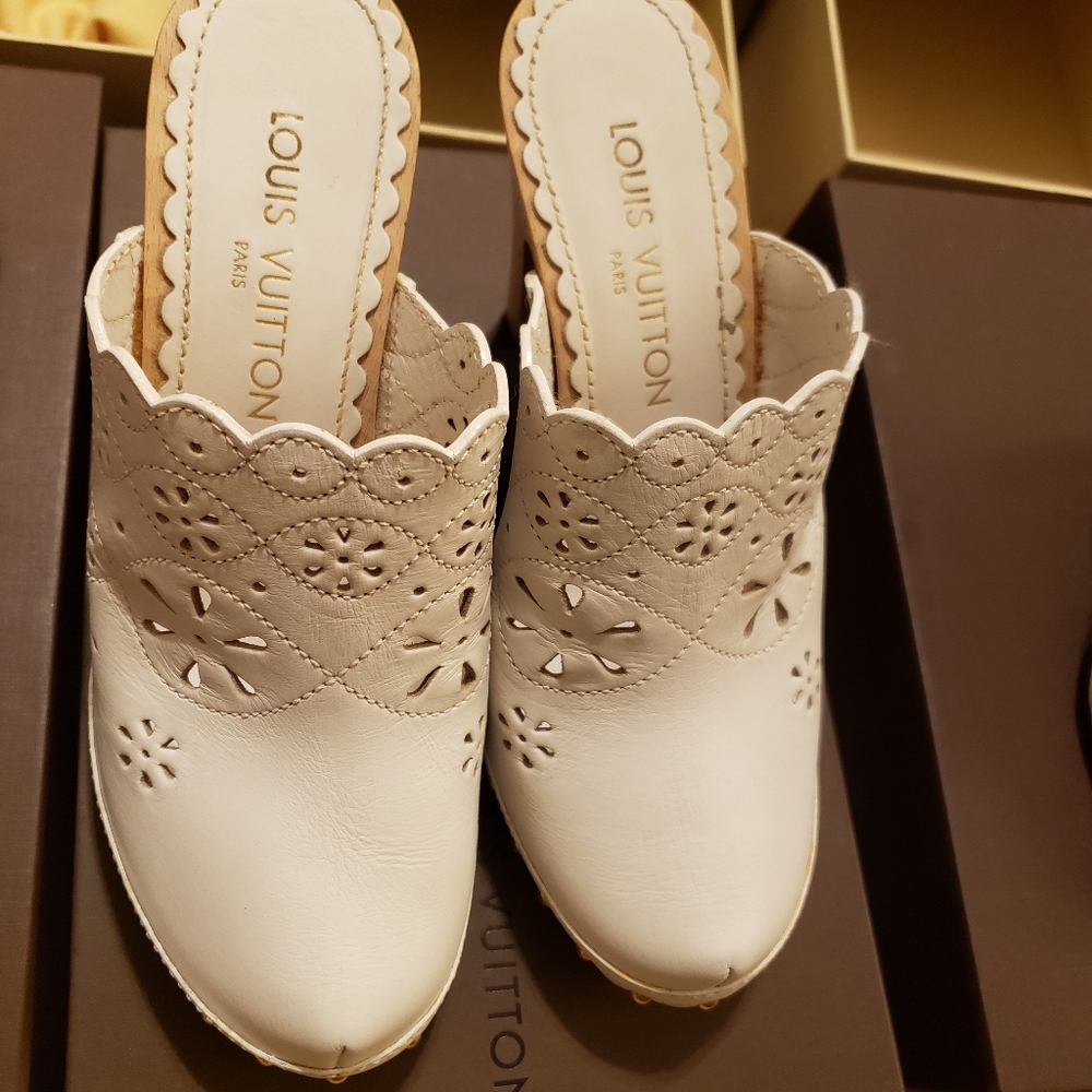Authentic Louis Vuitton shoes